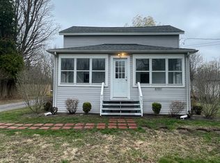 8380 Stahley Rd, East Amherst, NY 14051