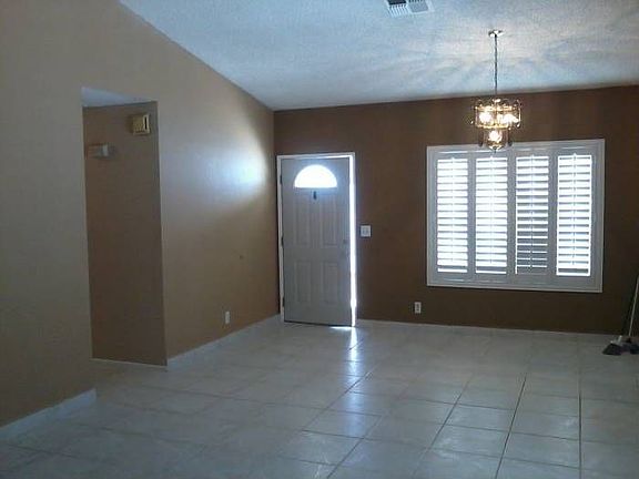 2nd image of 6856 Arroyo Ave
