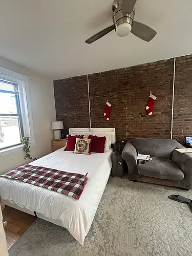 39 Hemenway St Photo 1