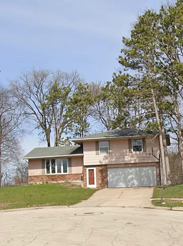 2722 Norway Pine Rd Photo 1