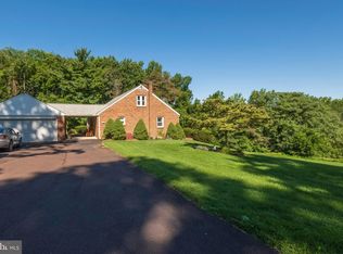 168 Houck Rd, Fleetwood, PA 19522