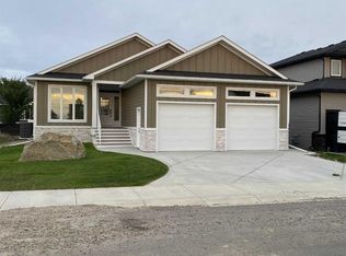 31 W Williams Ave, Olds, AB T4H0H1