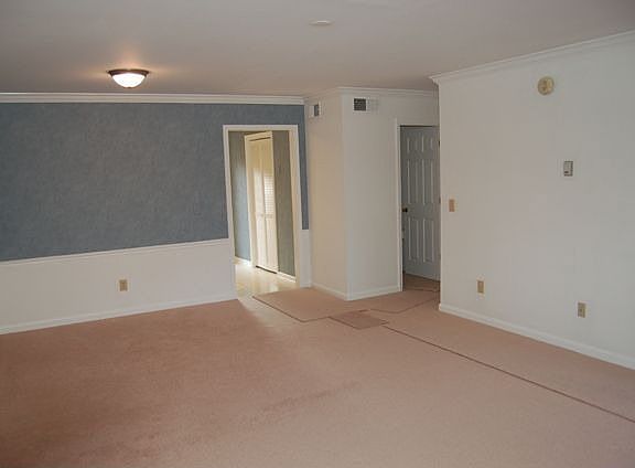 Den/Living Room from front