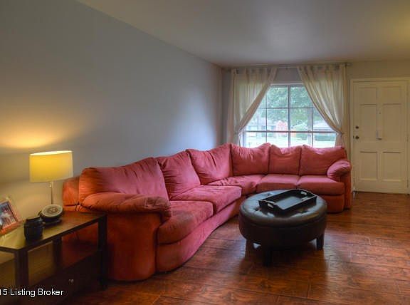 2716 Tregaron Ave-07