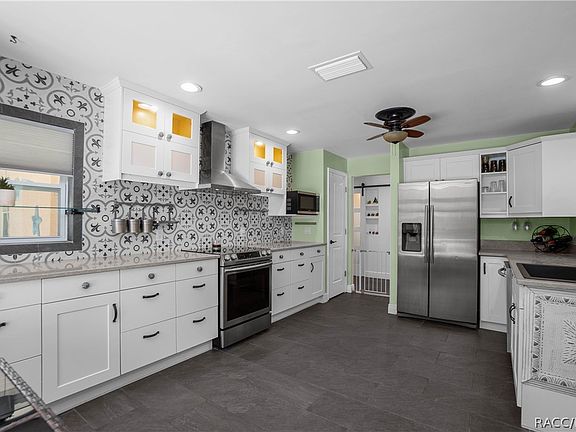 4th image of 1700 Grove Manor Blvd