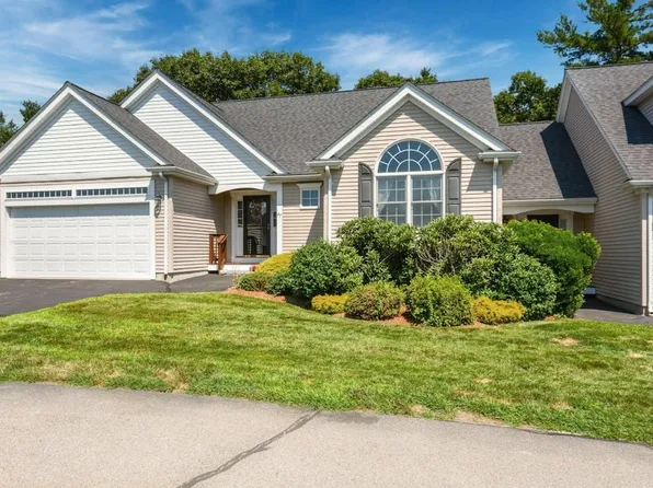 47 Hillview Ln #47, Northbridge, MA 01534