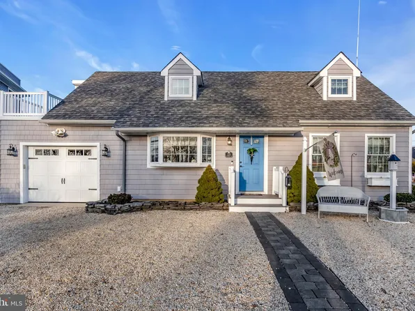 229 Bay Shore Dr, Barnegat, NJ 08005