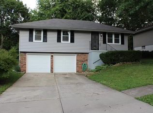 201 N Holder Rd, Independence, MO 64050