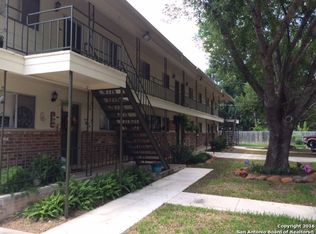 2500 Avenue E #8A, Hondo, TX 78861