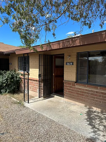 3619 E Lee St #3619 Photo 1