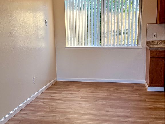 5th image of 5715 Almaden Rd APT 3