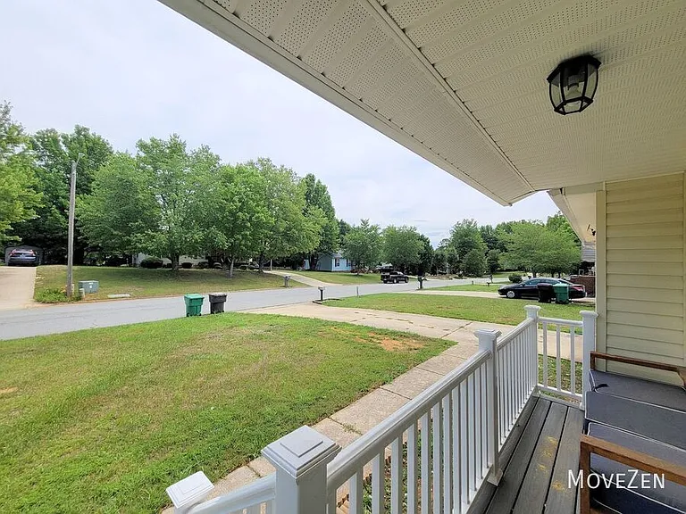 509 Rosecrest Dr — Photo 5