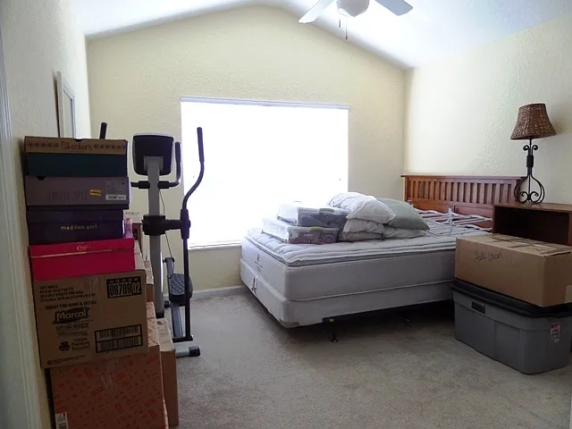 3 bed, 2.5 bath, 1647 sqft, $2,150 — Photo 3