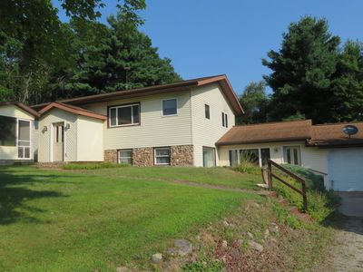 120 Division Ct, Iola, WI, 54945