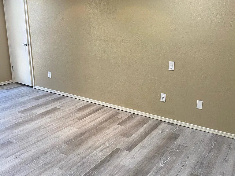 708 Sage Brush Rd — Photo 17