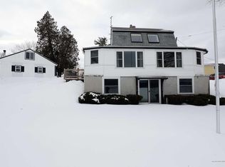 9 Weeks Rd, Vassalboro, ME 04989