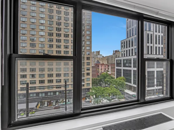 345 East 80th Street image 5 of 8