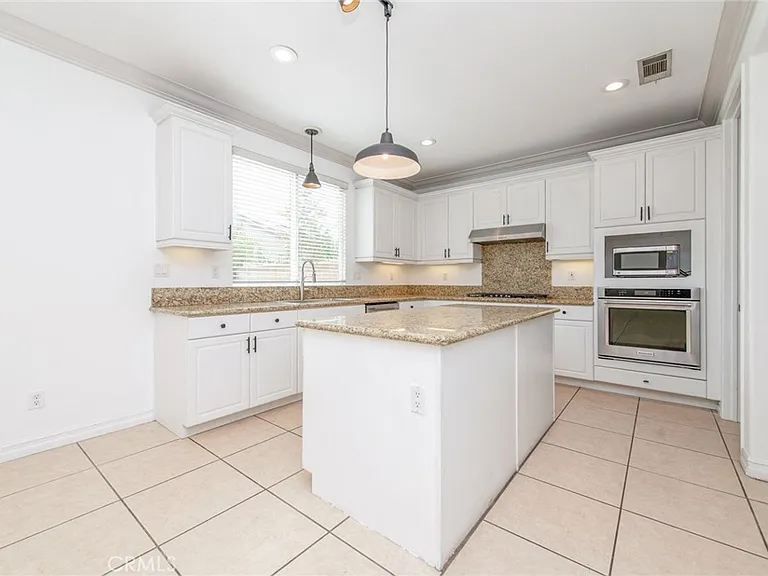 6915 Cedar Creek Rd — Photo 23