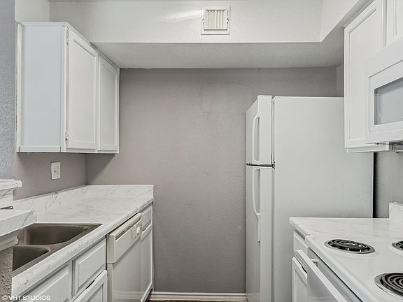 5th image of 12906 Brant Rock Dr #34