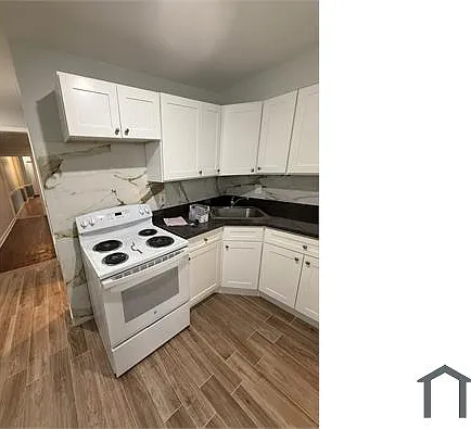 939 E 179th St #7 — Photo 10
