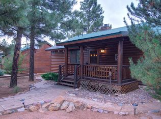 2643 Lodge Loop, Overgaard, AZ 85933