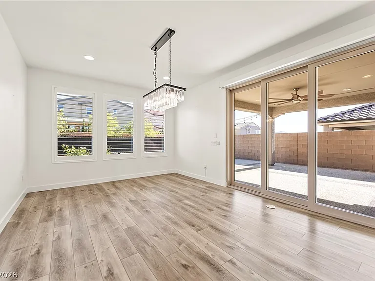 10456 Skye Arroyo Ave — Photo 9