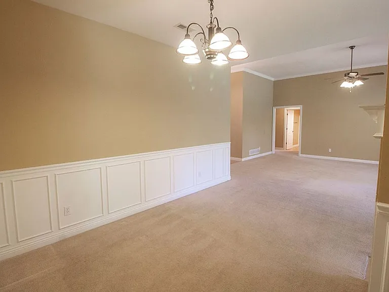 5305 Chamois Dr — Photo 14