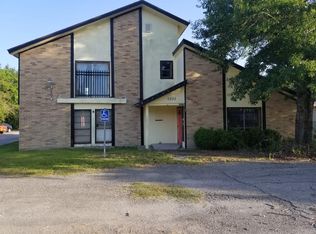 5922 Broadway St, Pearland, TX 77581