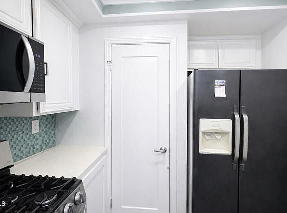 4th image of 1440 Nelson Pl