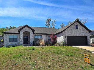 42 Riverwood Dr, Batesville, AR 72501