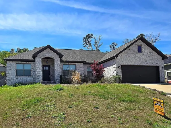42 Riverwood Dr, Batesville, AR 72501