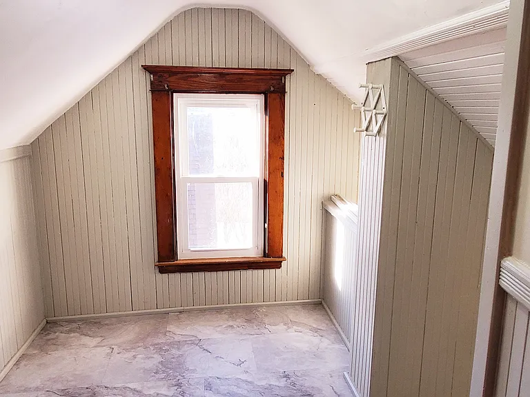 103 Stephen St #4 — Photo 24