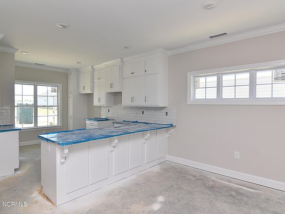 4th image of 198 Brunswick Drive