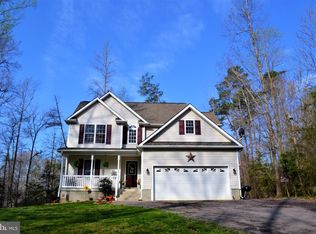 10502 Eisenhower Dr, King George, VA 22485