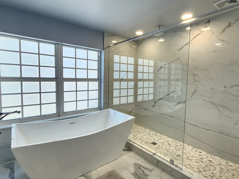 1851 Corsica Dr — Photo 36