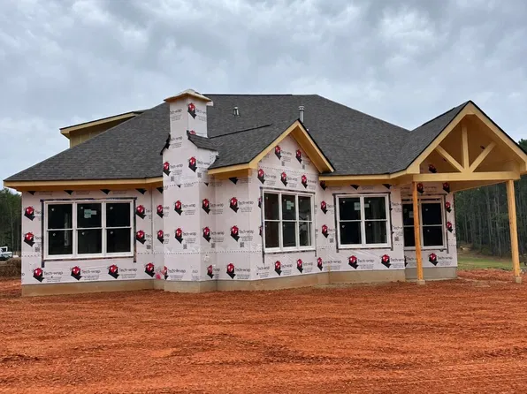 135 Iroquois Ct, Covington, GA 30014