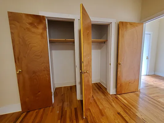 Rented by BRICK & GALO REALTY CORP | media 18