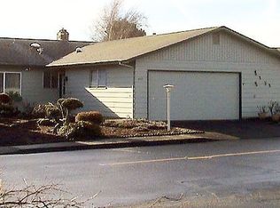 15870 SW Queen Victoria Pl, King City, OR 97224
