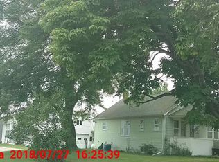 163 W Borton Rd, Essexville, MI 48732