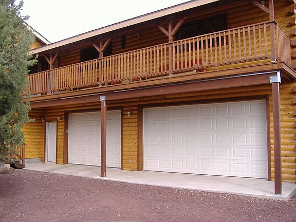 3+ Car Garage