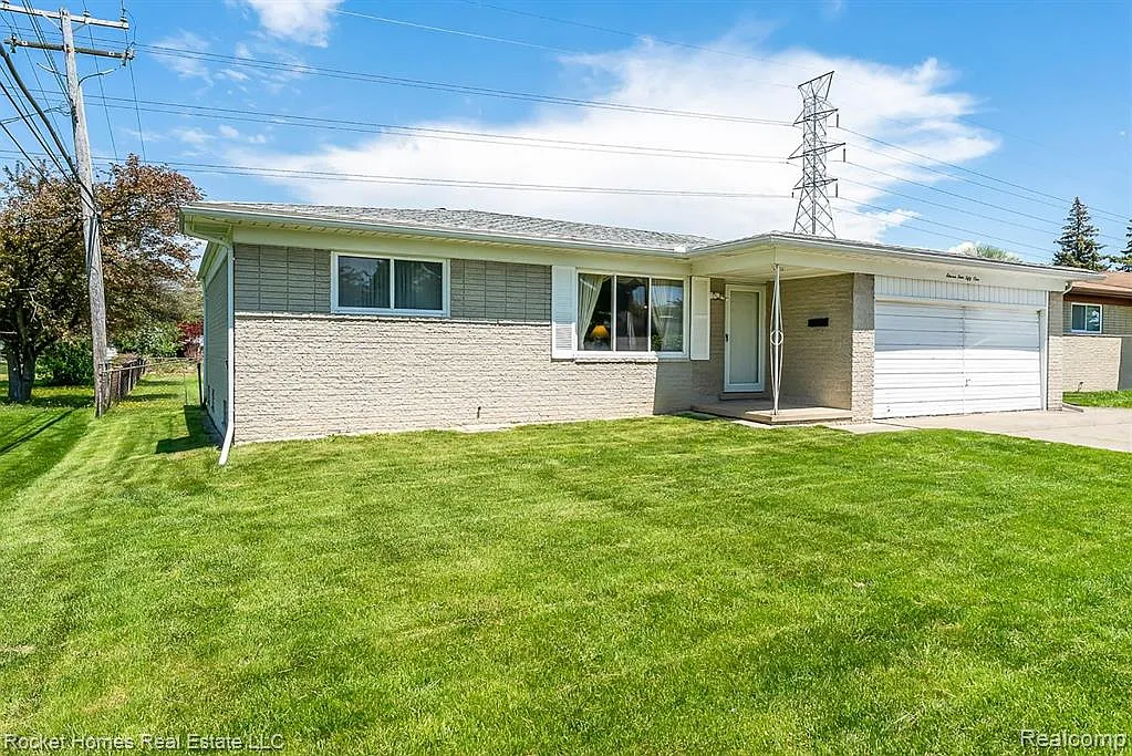 Building Photo - 11451 Canterbury Dr