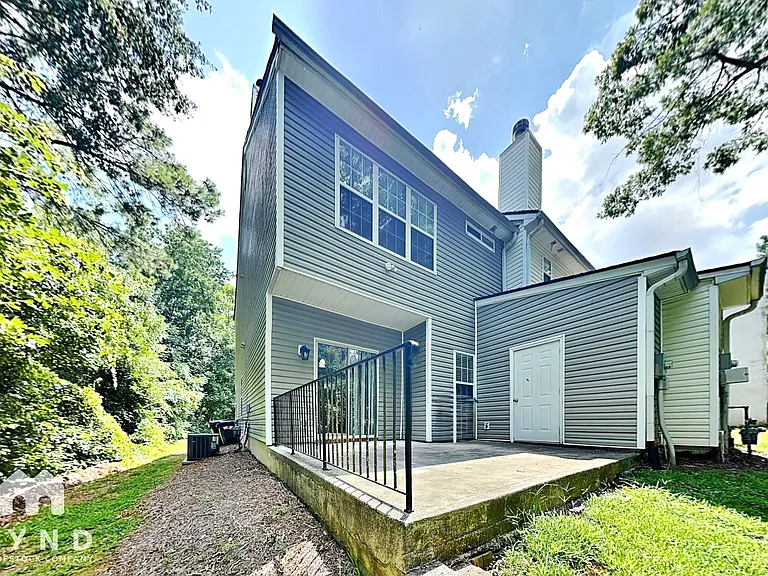 942 Tree Creek Pkwy — Photo 16