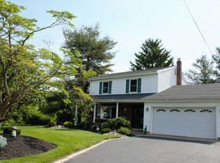 263 East Rd, Belford, NJ 07718