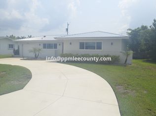 5215 Rutland Ct, Cape Coral, FL 33904