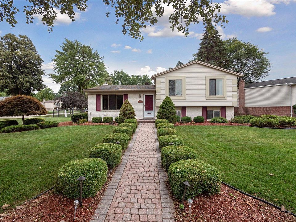 1st image of 13828 Hillsdale Dr