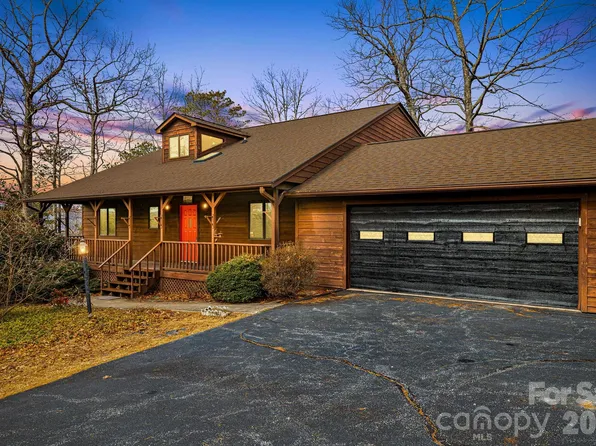 920 Morgan Dr, Penrose, NC 28766