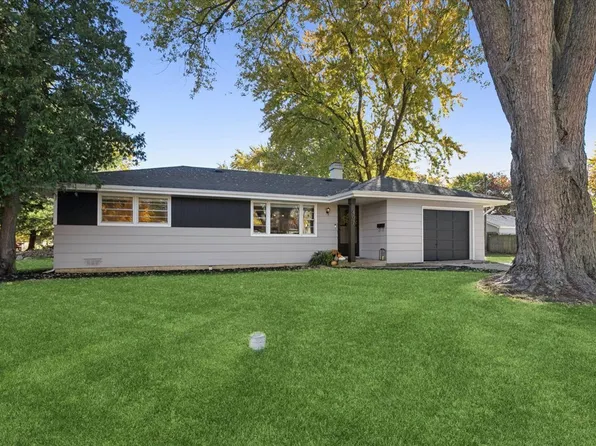 (undisclosed Address), Grayslake, IL 60030