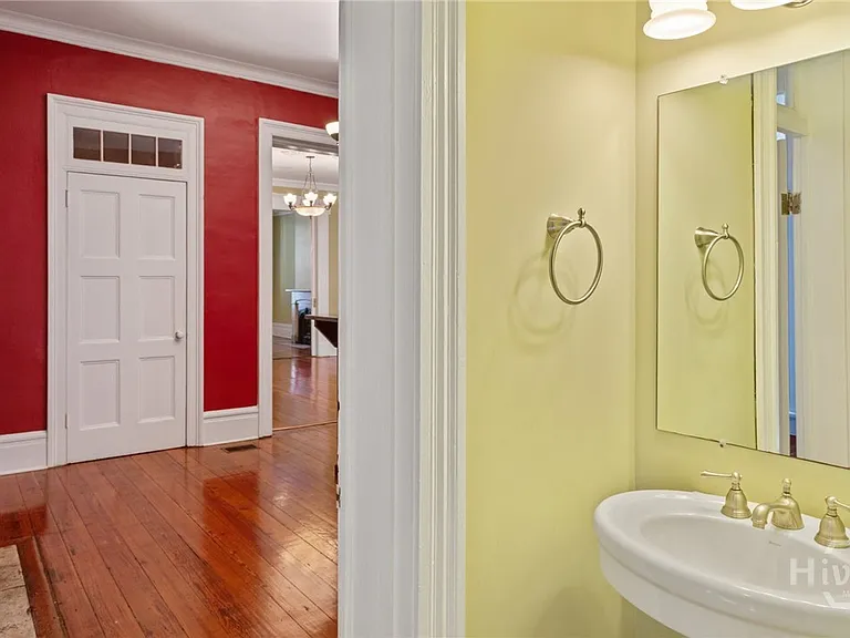 15 E Jones St #1B — Photo 20