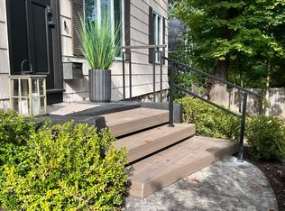 127 Manor Ave, Wellesley, MA 02482