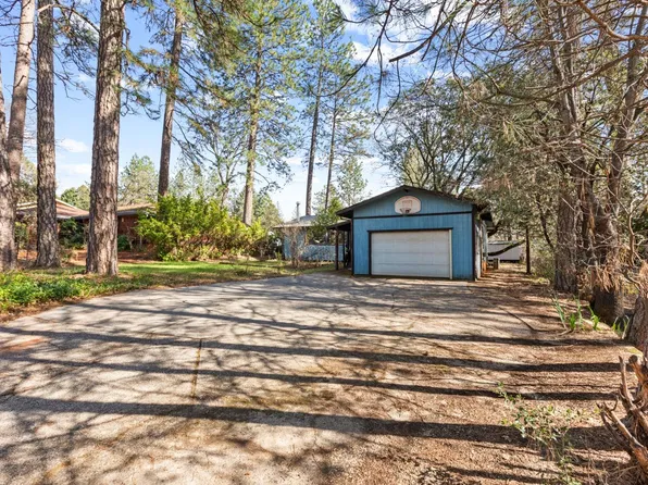 15755 Names Dr, Grass Valley, CA 95949